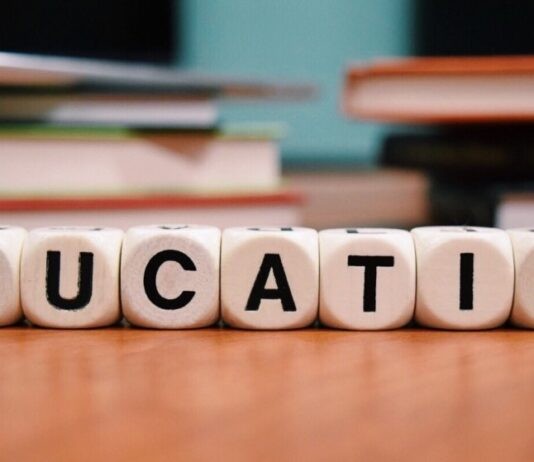 Εκπαιδευτικές παρουσιάσεις – Εκπαιδευτικό υλικό.